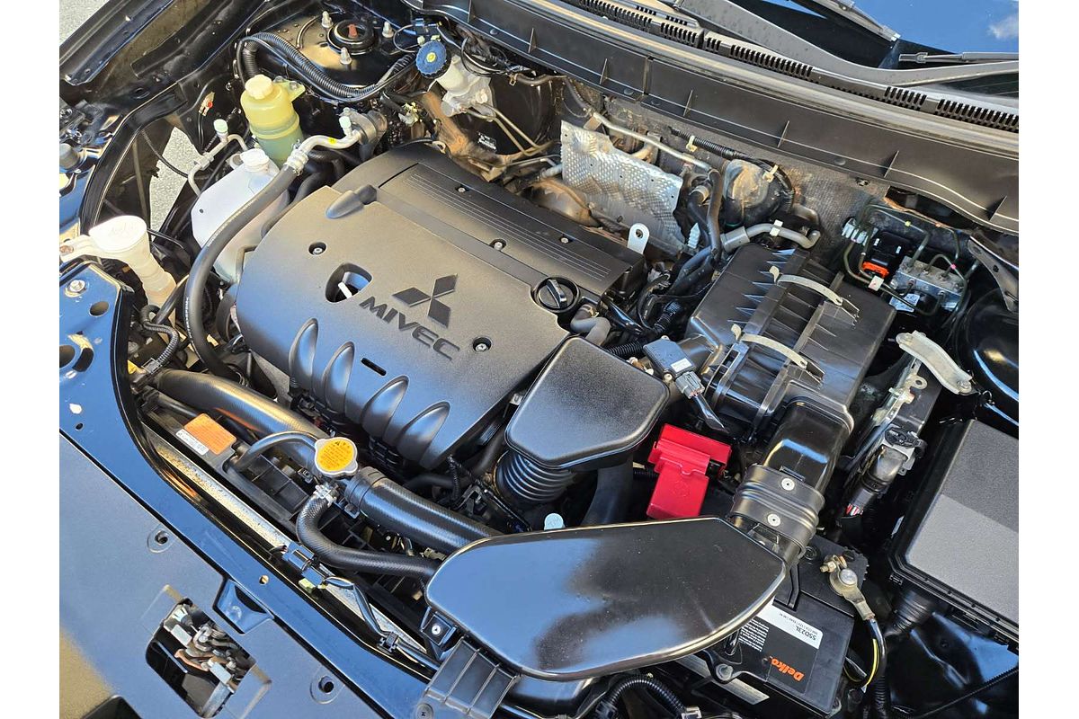 2012 Mitsubishi Outlander LS ZH