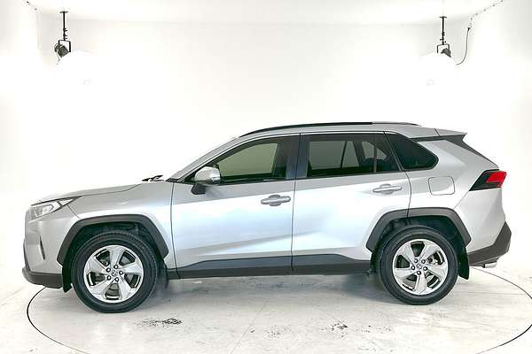 2020 Toyota RAV4 GXL MXAA52R
