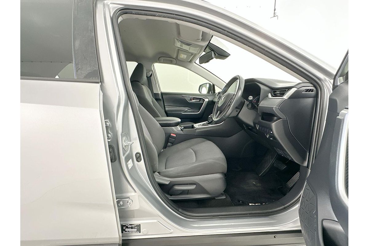 2020 Toyota RAV4 GXL MXAA52R