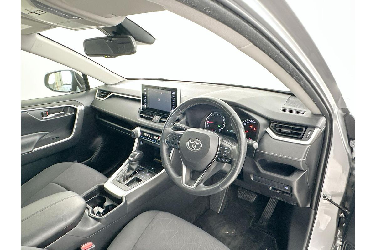 2020 Toyota RAV4 GXL MXAA52R