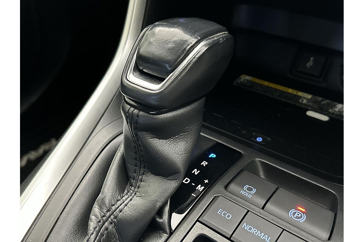 2020 Toyota RAV4 GXL MXAA52R