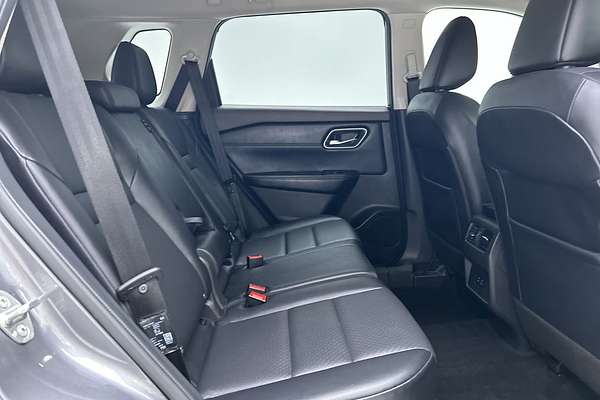 2023 Nissan X-TRAIL ST-L T33