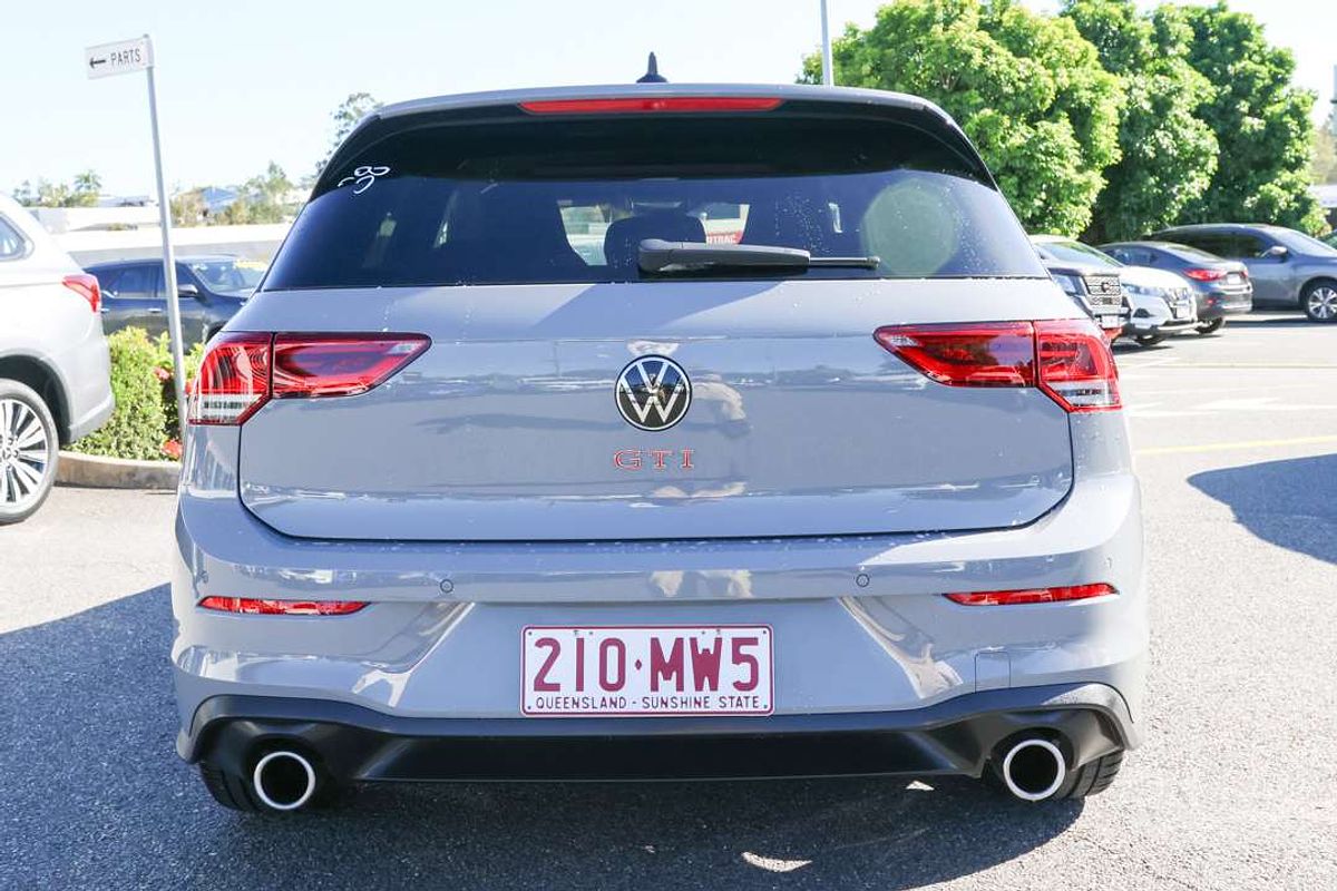 2023 Volkswagen Golf GTI 8