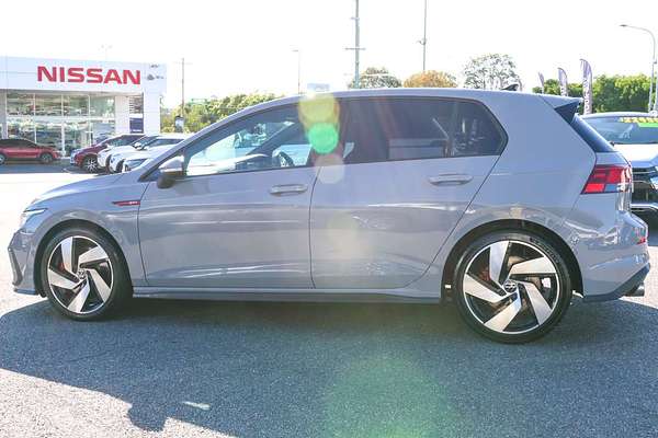 2023 Volkswagen Golf GTI 8