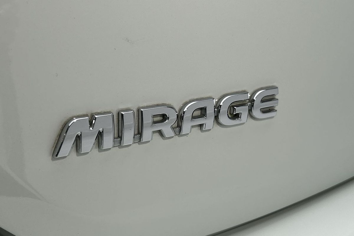 2021 Mitsubishi Mirage LS LB