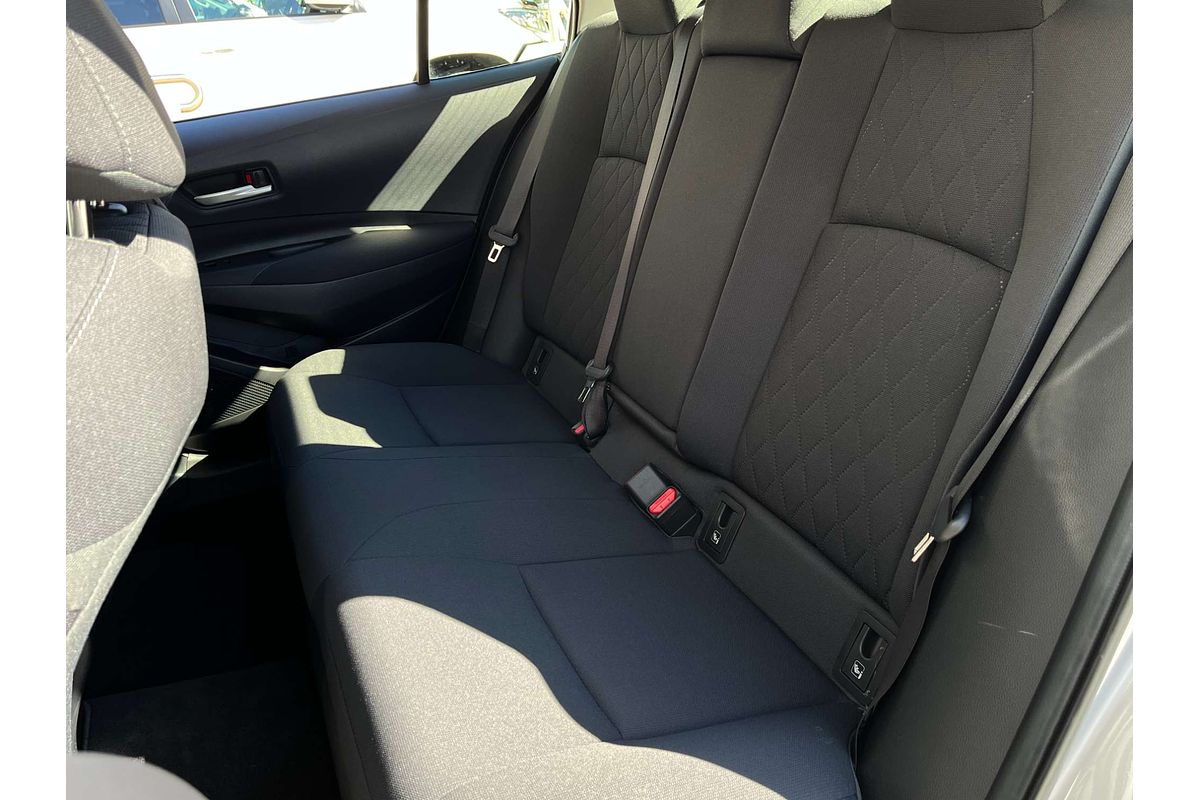 2022 Toyota Corolla Ascent Sport Hybrid ZWE211R