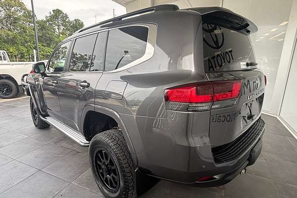 2022 Toyota Landcruiser