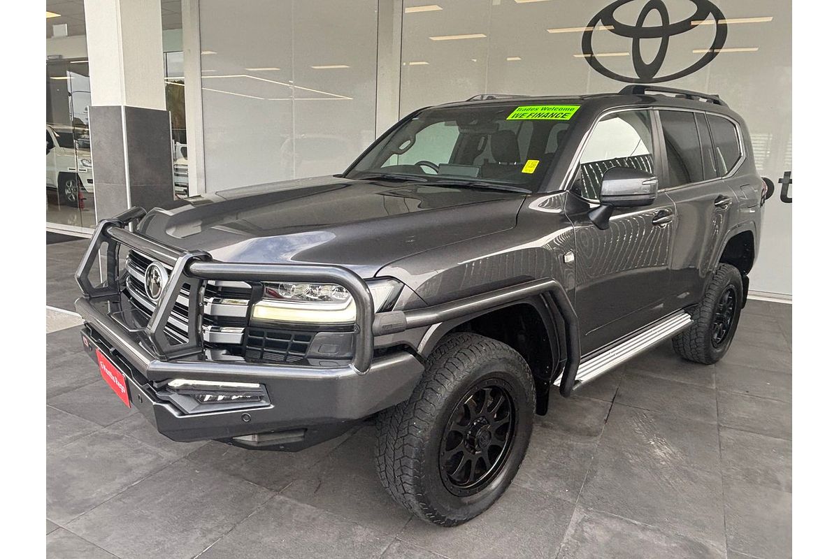 2022 Toyota Landcruiser