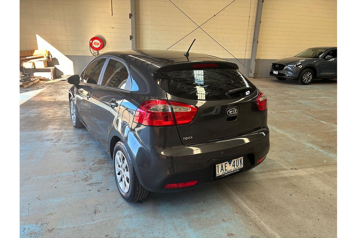 2013 Kia Rio S UB