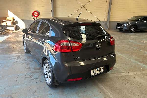2013 Kia Rio S UB