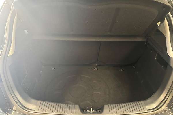 2013 Kia Rio S UB