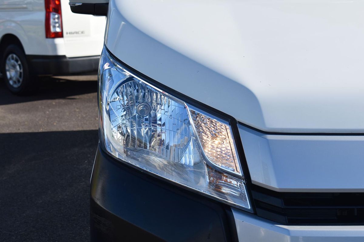 2022 Toyota Hiace GDH300R LWB