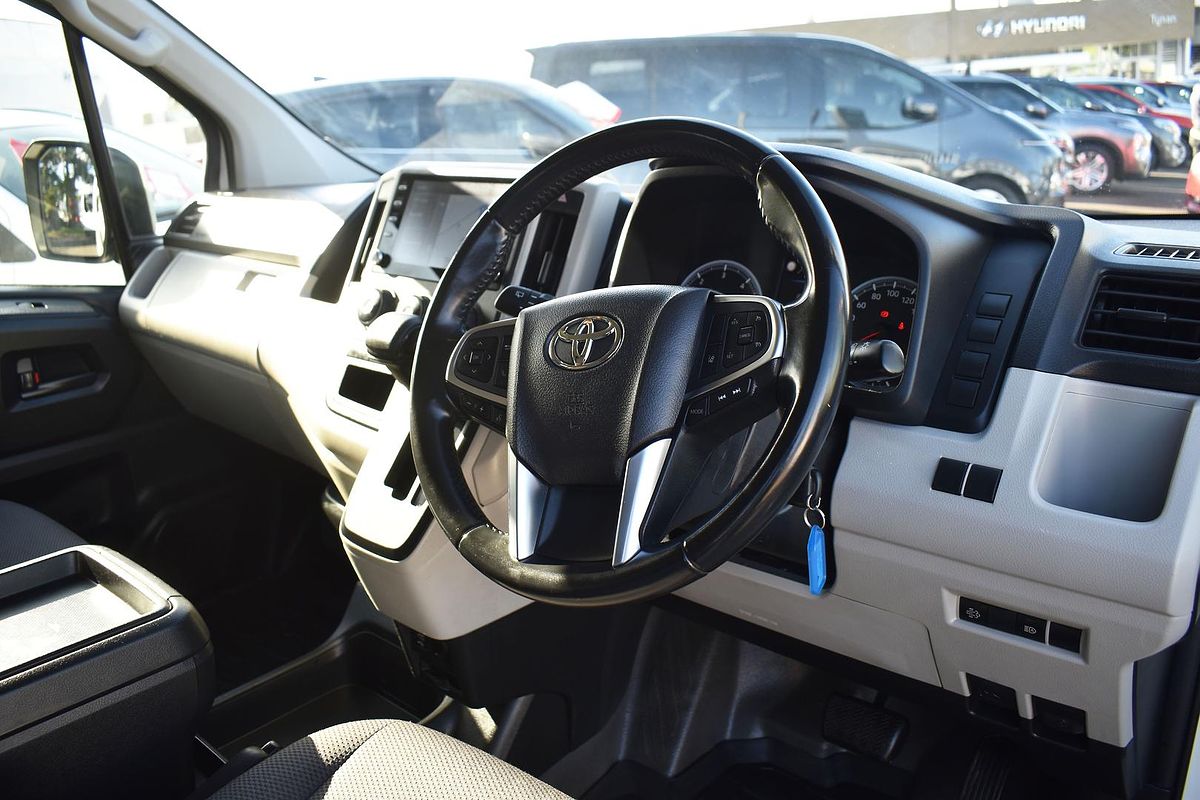 2022 Toyota Hiace GDH300R LWB