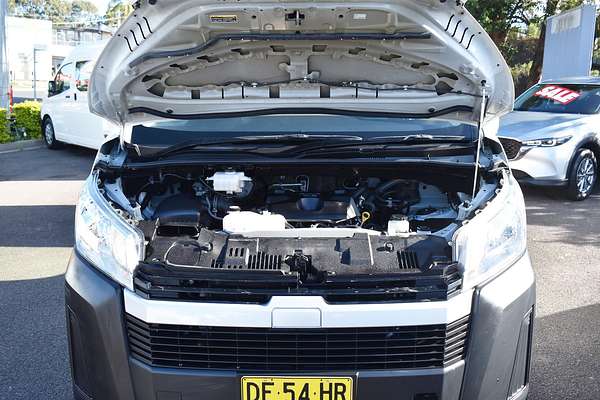 2022 Toyota Hiace GDH300R LWB