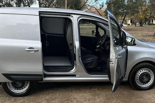 2024 Renault Kangoo L1 XFK SWB