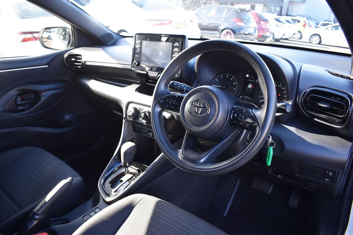 2022 Toyota Yaris Ascent Sport MXPA10R