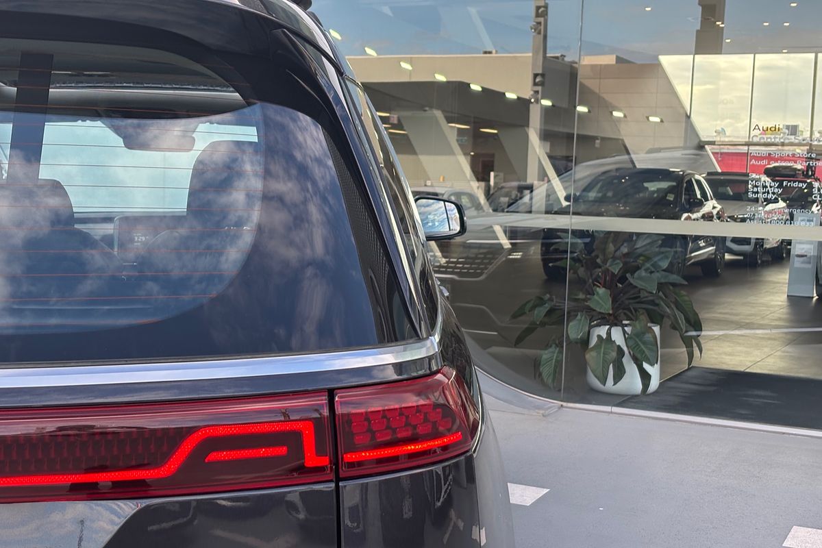 2020 Kia Carnival Platinum KA4