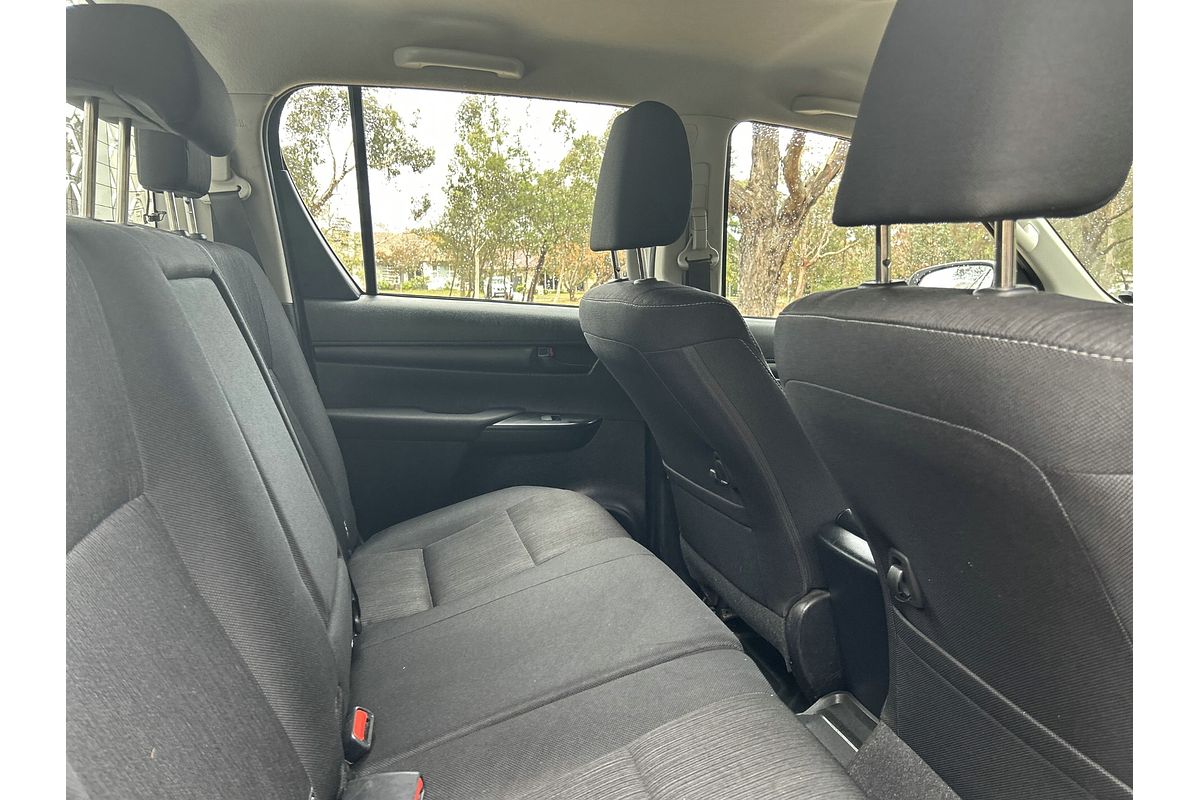 2019 Toyota Hilux SR GUN126R 4X4