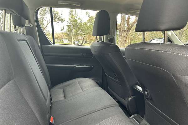 2019 Toyota Hilux SR GUN126R 4X4