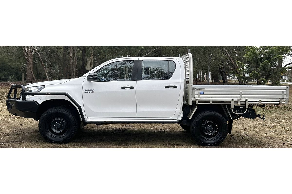 2019 Toyota Hilux SR GUN126R 4X4
