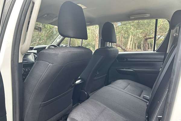 2019 Toyota Hilux SR GUN126R 4X4
