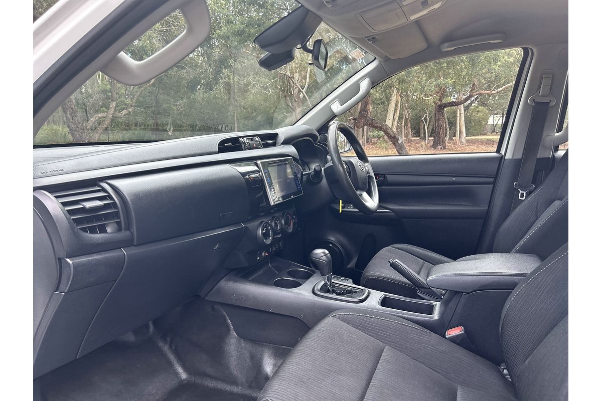 2019 Toyota Hilux SR GUN126R 4X4