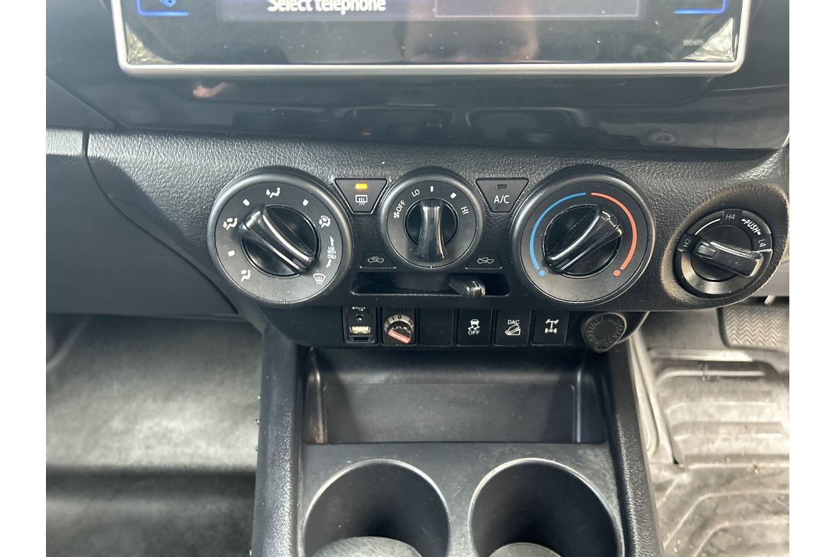 2019 Toyota Hilux SR GUN126R 4X4