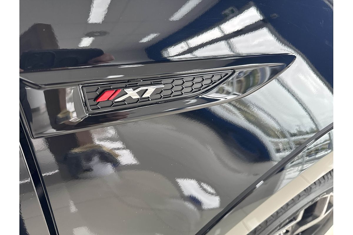 2025 Isuzu MU-X X-TERRAIN