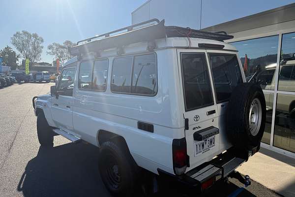 2018 Toyota Landcruiser GXL Troopcarrier VDJ78R