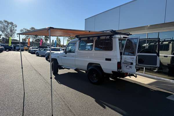 2018 Toyota Landcruiser GXL Troopcarrier VDJ78R