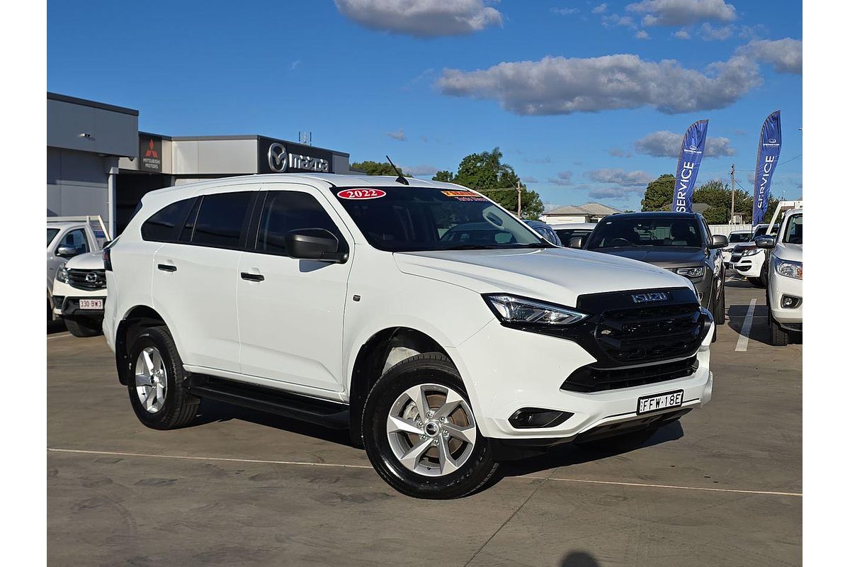 2022 Isuzu MU-X LS-M