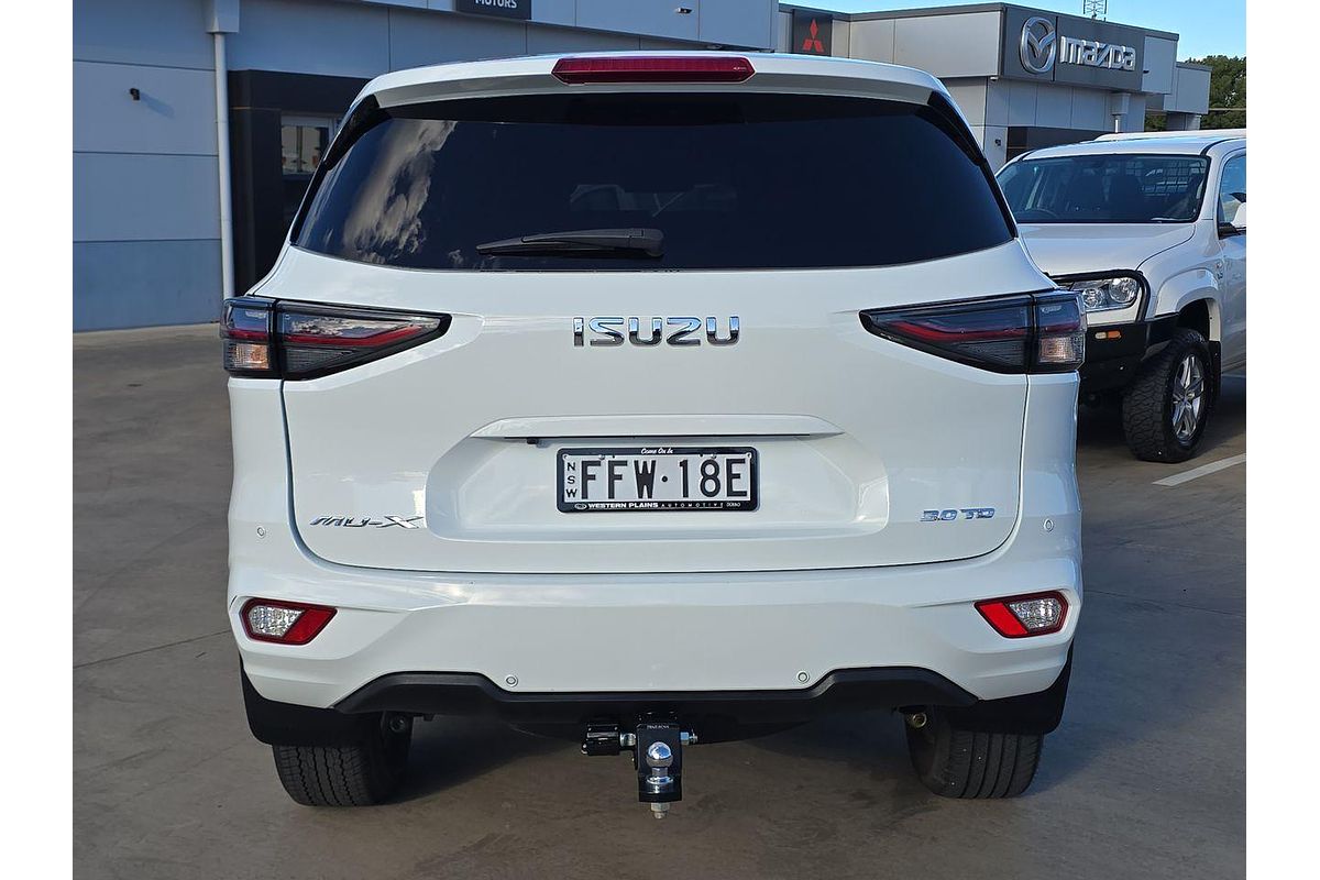 2022 Isuzu MU-X LS-M