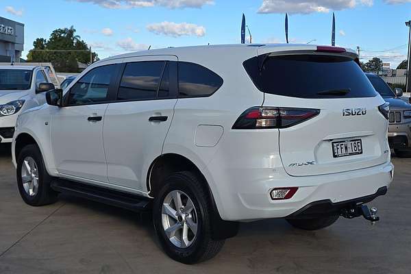 2022 Isuzu MU-X LS-M