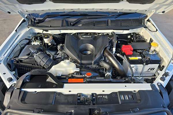 2022 Isuzu MU-X LS-M