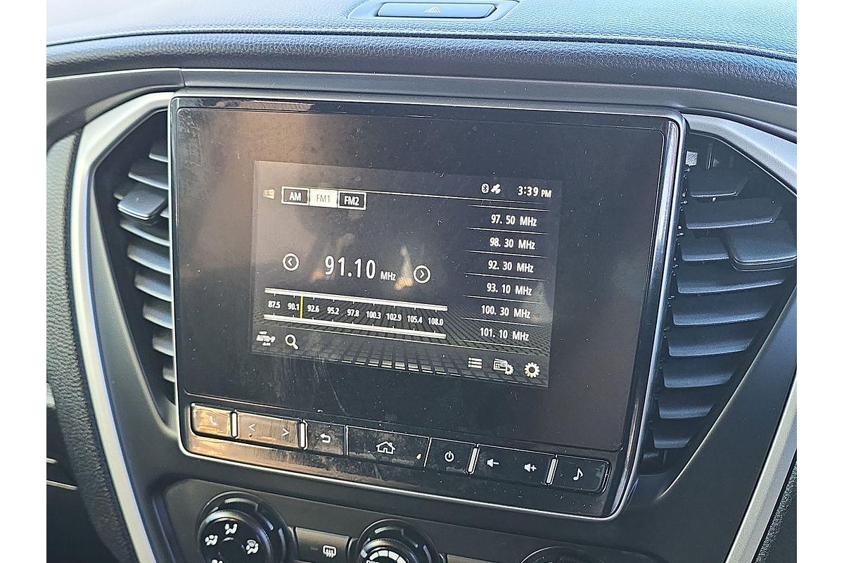 2022 Isuzu MU-X LS-M
