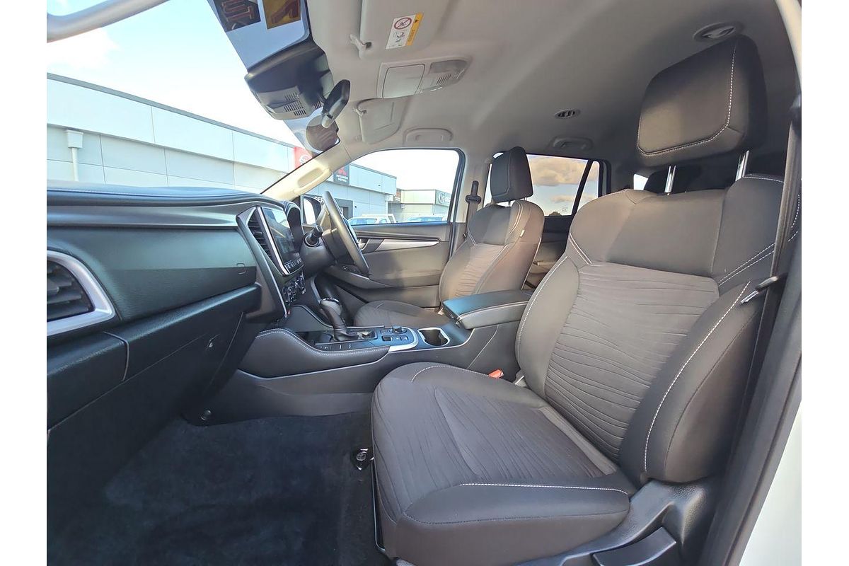 2022 Isuzu MU-X LS-M