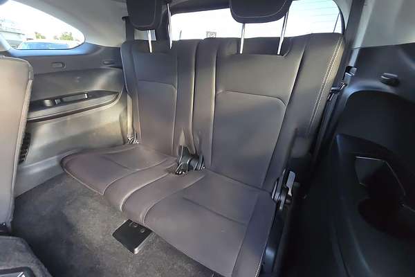 2022 Isuzu MU-X LS-M