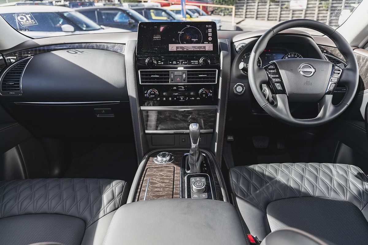 2025 Nissan Patrol Ti-L Y62