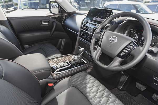 2025 Nissan Patrol Ti-L Y62