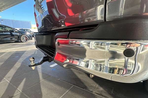 2020 Toyota Hilux SR5 GUN126R 4X4