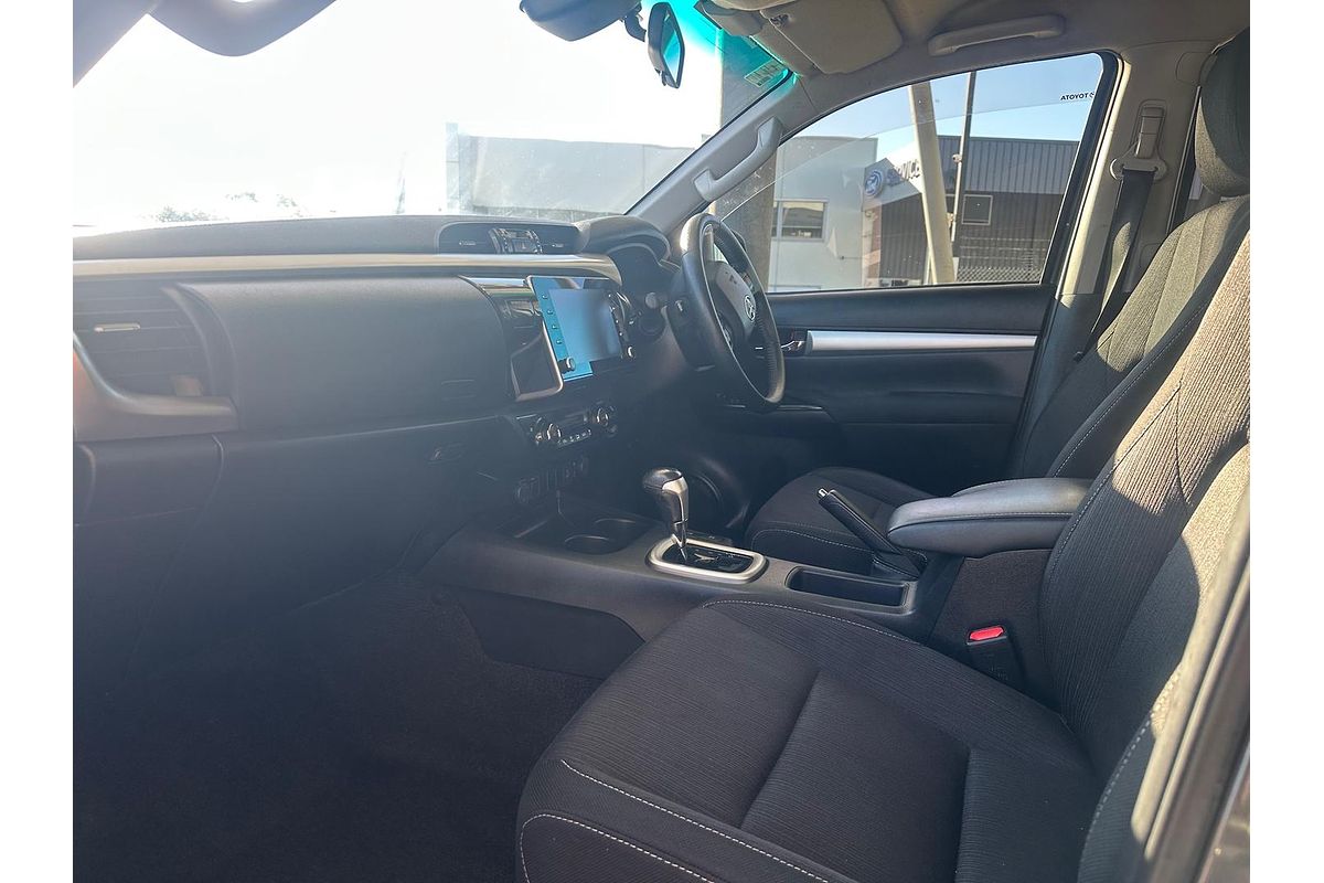 2020 Toyota Hilux SR5 GUN126R 4X4
