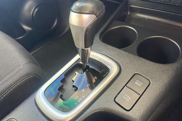 2020 Toyota Hilux SR5 GUN126R 4X4
