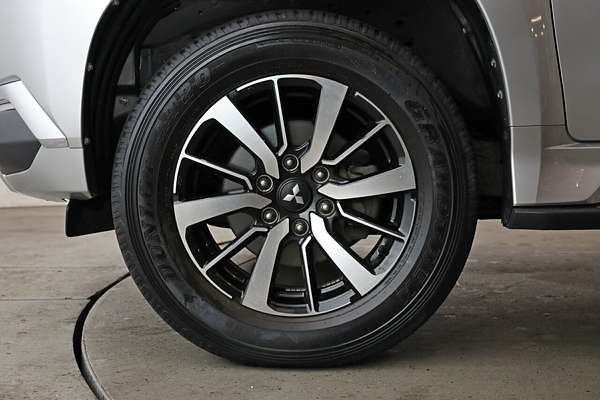2016 Mitsubishi Pajero Sport GLS QE