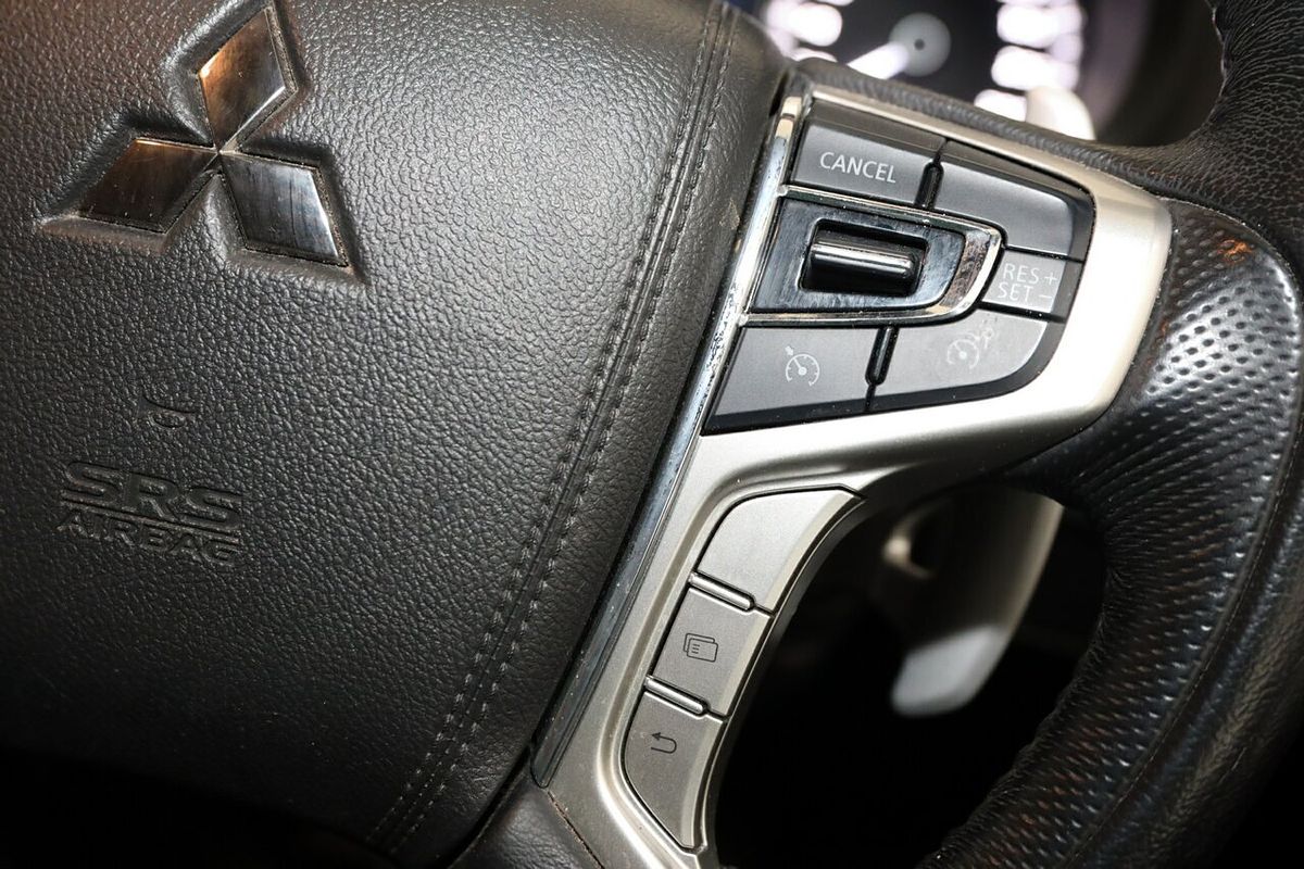 2016 Mitsubishi Pajero Sport GLS QE