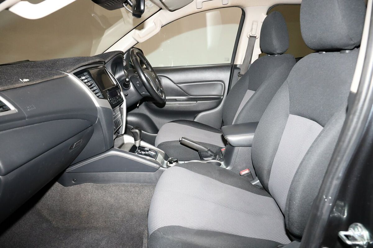 2021 Mitsubishi Triton GLX-R MR 4X4