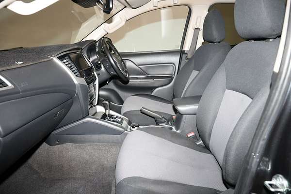 2021 Mitsubishi Triton GLX-R MR 4X4