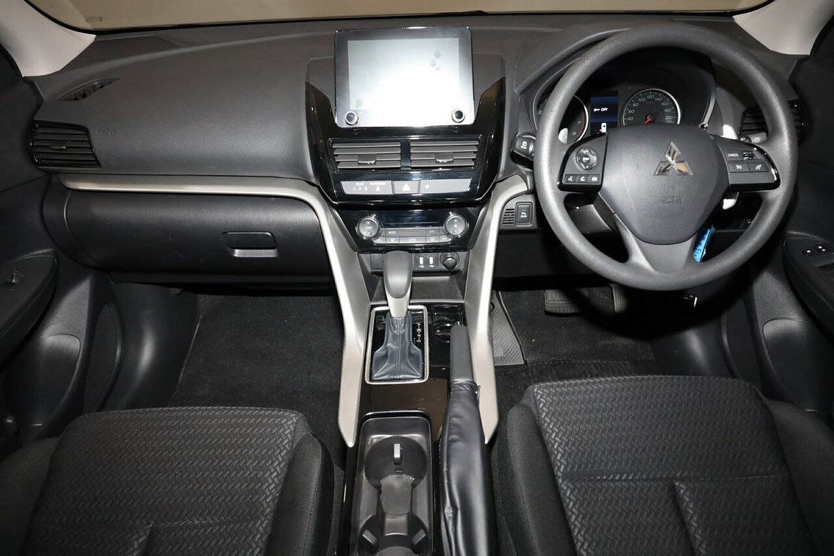 2024 Mitsubishi Eclipse Cross ES YB