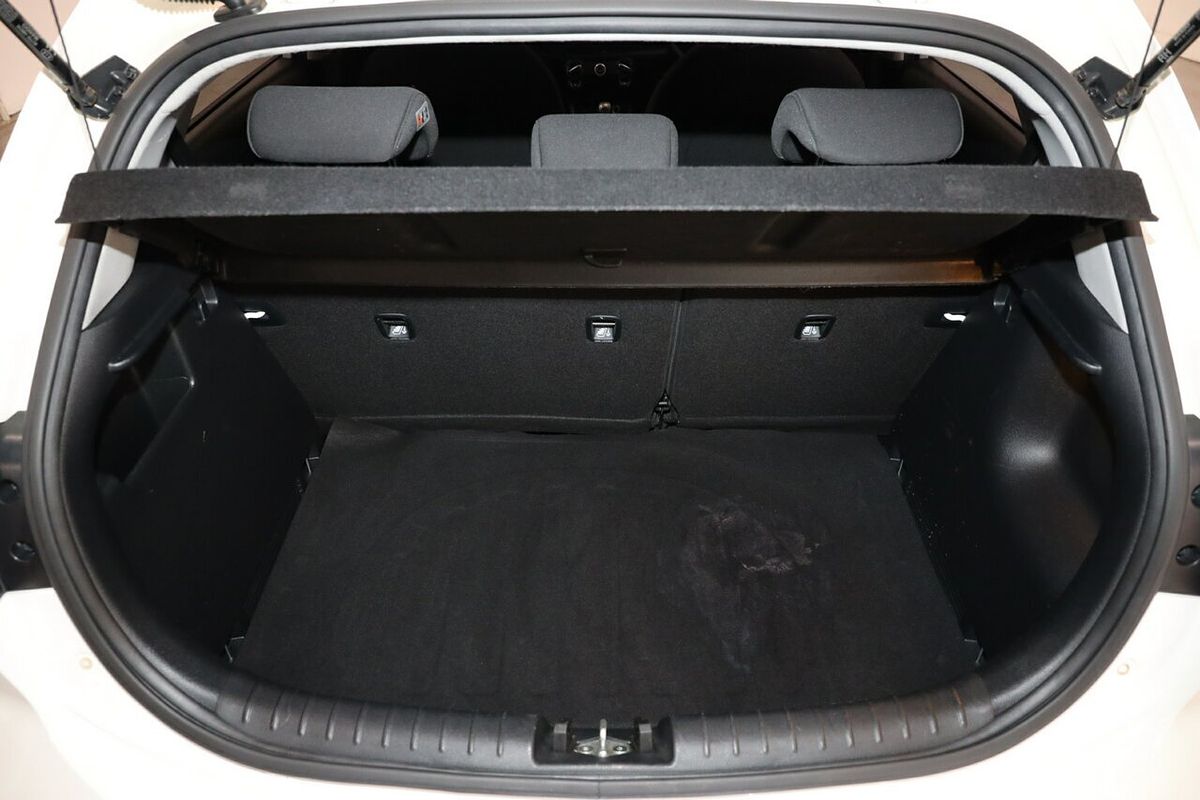2017 Kia Rio S YB