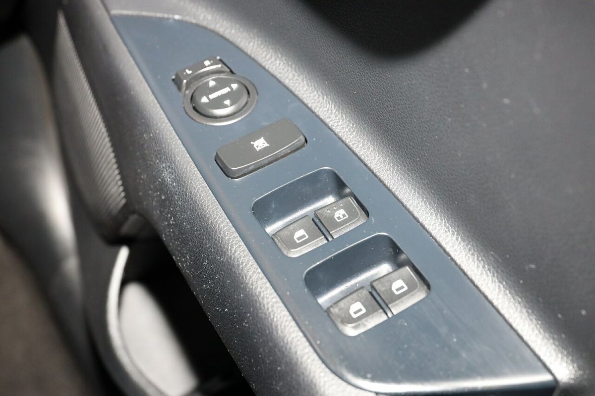 2017 Kia Rio S YB
