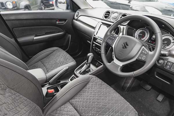 2023 Suzuki Vitara Turbo Limited Edition LY Series II